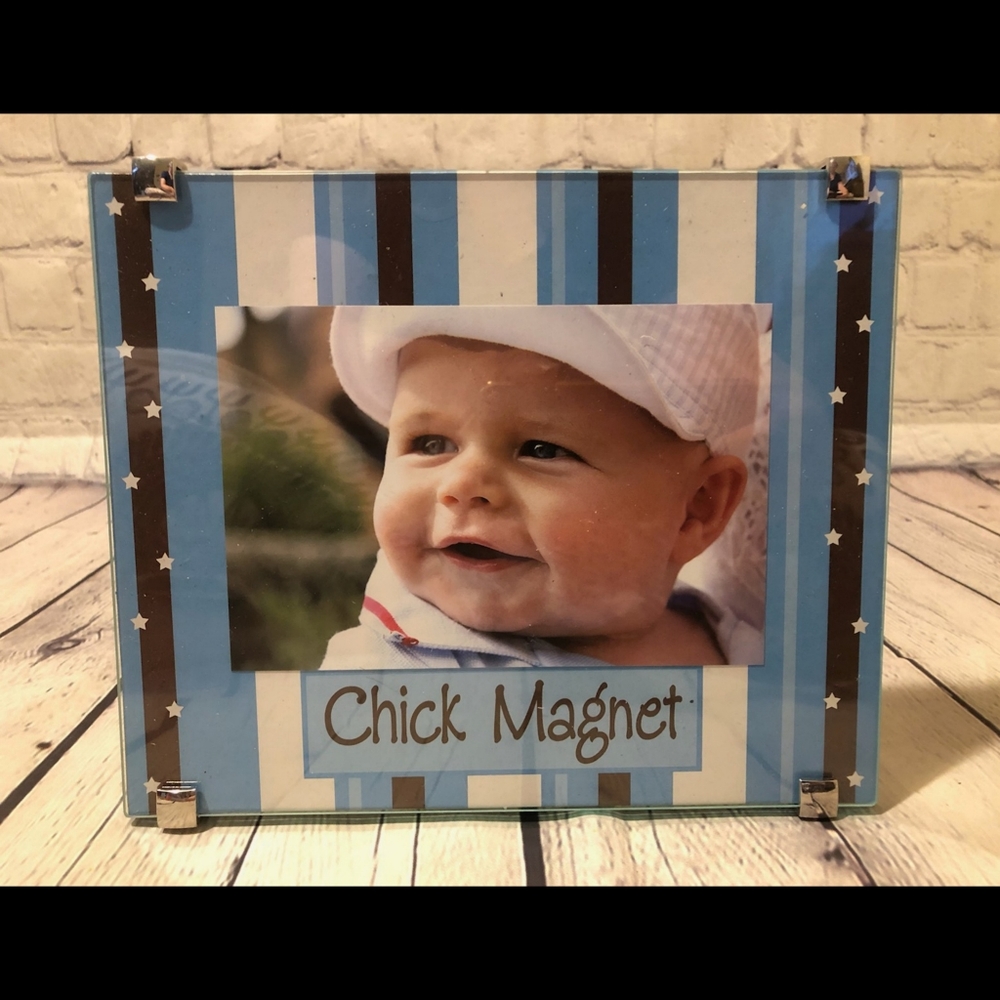 NIB "Chick Magnet" frame for 6" x 4" photo